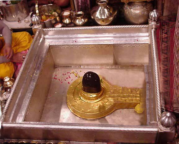 The Shiva Lingam Housed In The Kashi Vishwanath Temple In Varanasi